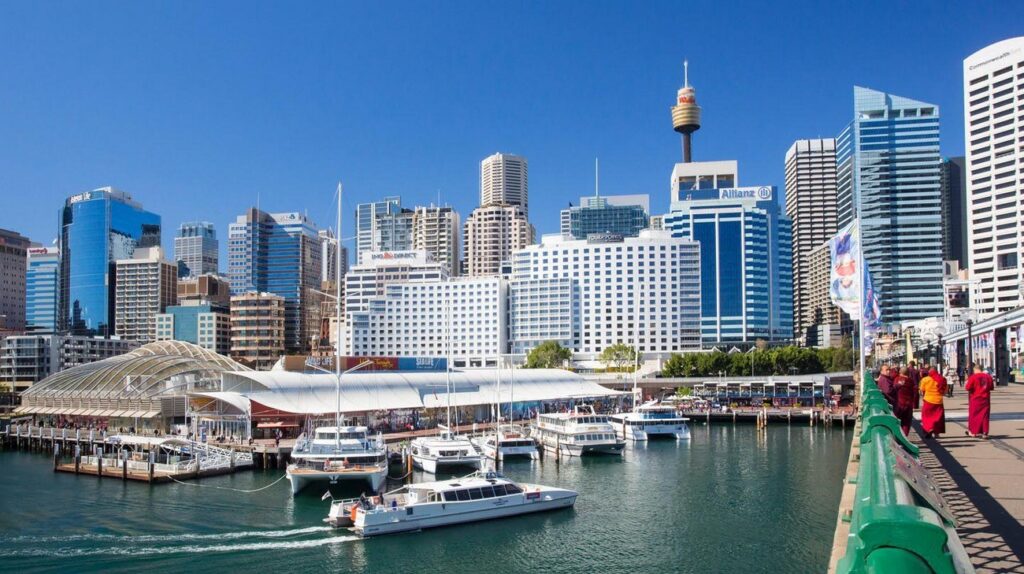 A lively waterfront precinct with fireworks on weekends, aquariums, and bars. Walk the promenade at night when it's all lit up – great for families or a casual dinner.