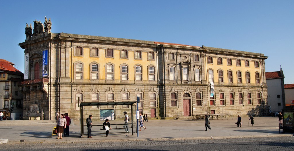 Housed in an old prison, it’s got fascinating exhibits and camera collections – free entry most days, perfect for photo buffs.