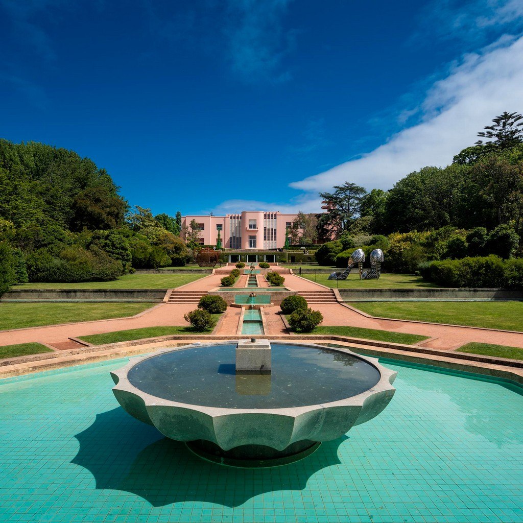 This contemporary art spot in a lush park is a breath of fresh air. Wander the gardens, see modern exhibits – great for a chill afternoon. You can buy a ticket here.