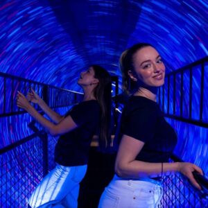 Explore over 60 mind-bending optical illusions and interactive puzzles at the Museum of Illusions Brussels. Perfect for all ages. Book your tickets now!