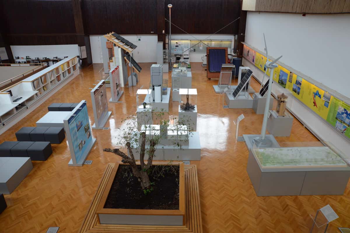 Zagreb: Nikola Tesla Technical Museum Entry Ticket & Interactive Science Experience - Image 4