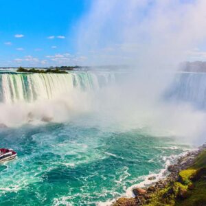 Enjoy a seamless Niagara Falls day trip from Toronto