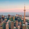 Discover the best places to visit in Toronto! From the CN Tower and Royal Ontario Museum, our guide covers maps, top things to do, and travel tips.