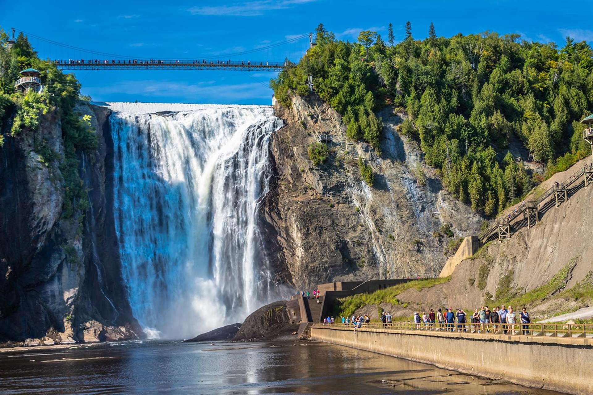 From Montreal: Quebec City & Montmorency Falls Full Day Guided Tour Experience - Image 4